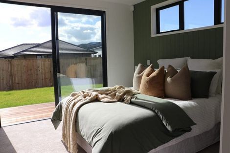 Photo of property in 19 Arahi Road, Clevedon, 2582