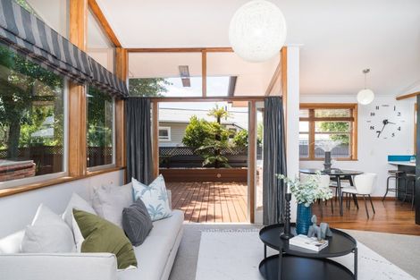 Photo of property in 5 Buick Crescent, Awapuni, Palmerston North, 4412