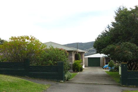 Photo of property in 6 Jane Street, Macandrew Bay, Dunedin, 9014