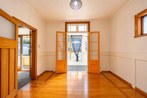 Photo of property in 3 Coote Road, Bluff Hill, Napier, 4110