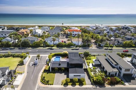 Photo of property in 2 Oceania Sands Way, Papamoa Beach, Papamoa, 3118