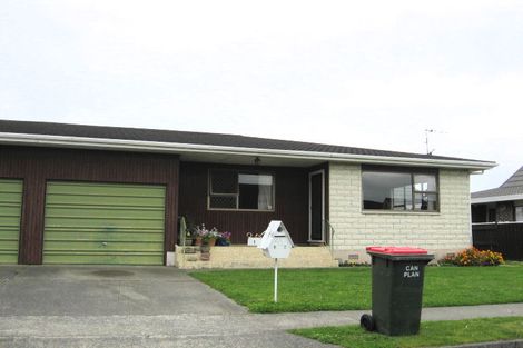 Photo of property in 2/1 Byron Place, Stoke, Nelson, 7011