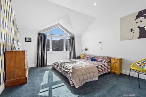 Photo of property in 77 Madras Street, Khandallah, Wellington, 6035