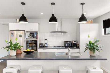 Photo of property in 82 Jack Hanley Drive, Jacks Point, Queenstown, 9371