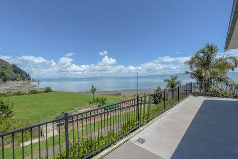 Photo of property in 11 Ngarimu Heights Row, Ngarimu Bay, Thames, 3575
