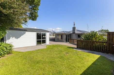 Photo of property in 2 Horne Street, Hurdon, New Plymouth, 4310