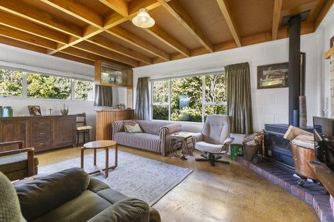 Photo of property in 194a Seaview Road, Westown, New Plymouth, 4310