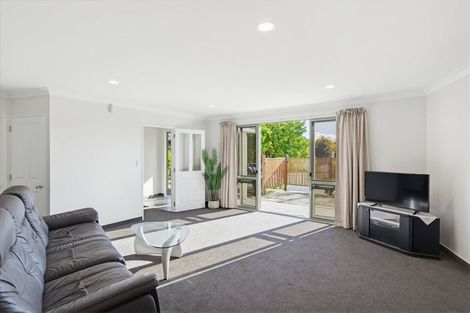 Photo of property in 51 Milne Drive, Paraparaumu, 5032