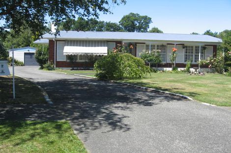 Photo of property in 7 Dalzien Place, Feilding, 4702