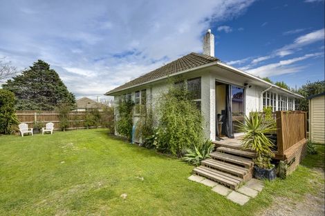 Photo of property in 115 Latham Street, Marewa, Napier, 4110