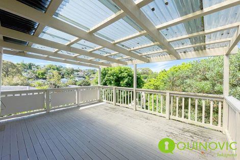 Photo of property in 13 Wanita Place, Totara Vale, Auckland, 0629