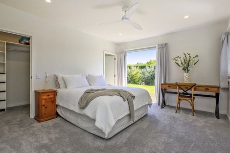 Photo of property in 2 Cape Grove, Haumoana, 4180