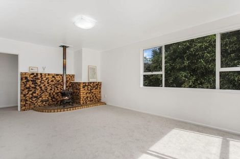 Photo of property in 72 Vandeleur Avenue, Birkdale, Auckland, 0626