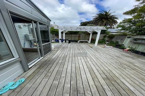 Photo of property in 25a Kenwyn Terrace, Newtown, Wellington, 6021