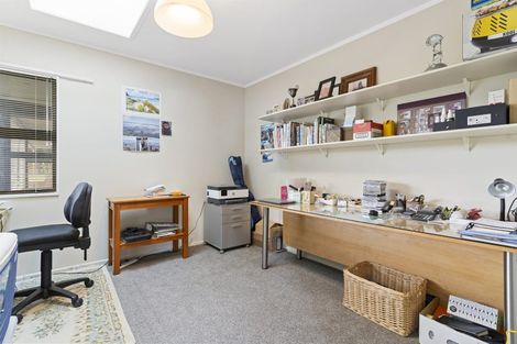 Photo of property in 146 Pacific Parade, Army Bay, Whangaparaoa, 0930
