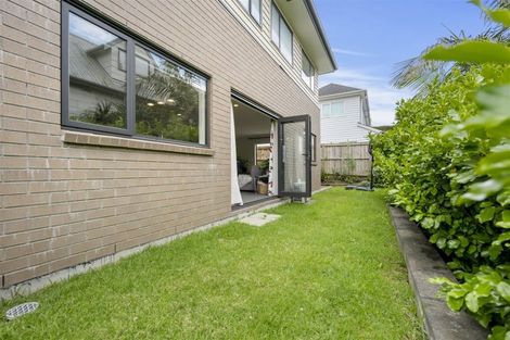 Photo of property in 4 Broadview Place, Howick, Auckland, 2014