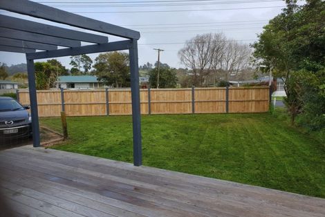 Photo of property in 130a Awaroa Road, Helensville, 0800