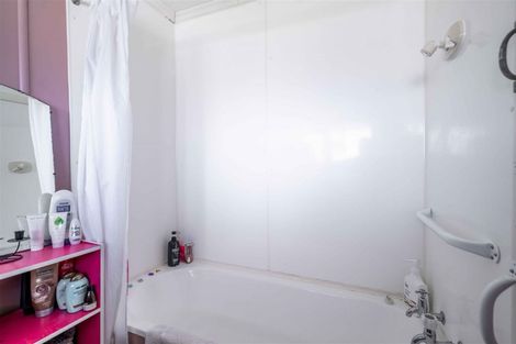 Photo of property in 8a Manapouri Street, Strathern, Invercargill, 9812