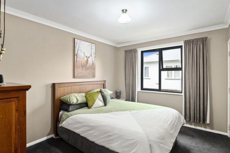 Photo of property in 14 Quinn Road, Levin, 5510