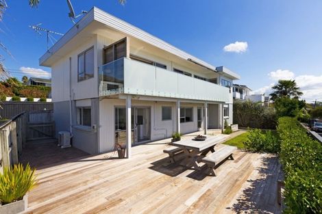 Photo of property in 2/65 Castor Bay Road, Castor Bay, Auckland, 0620