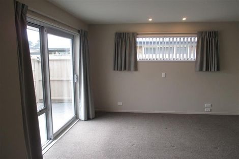 Photo of property in 32 Taiore Crescent, Marshland, Christchurch, 8083