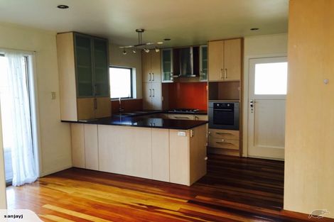 Photo of property in 1/18 Kirrie Avenue, Te Atatu South, Auckland, 0610