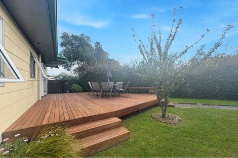 Photo of property in 8c Kupe Drive, Carterton, 5713