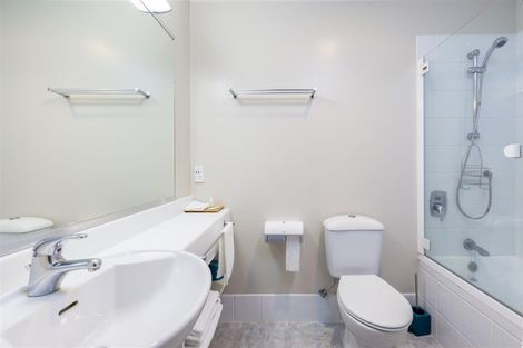 Photo of property in 164r Harbour Village Drive, Gulf Harbour, Whangaparaoa, 0930