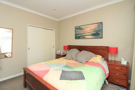 Photo of property in 37 Connolly Street, Boulcott, Lower Hutt, 5010