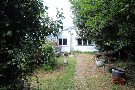 Photo of property in 13 Ormond Street, Woodville, 4920