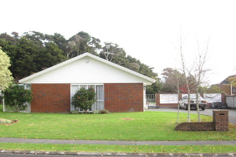Photo of property in 54 Kuripaka Crescent, The Gardens, Auckland, 2105