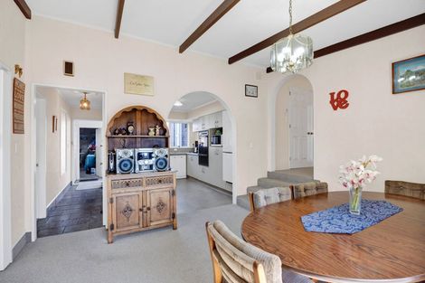 Photo of property in 29 Ngahere Street, Inglewood, 4330