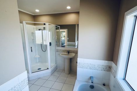 Photo of property in 619 State Highway 16, Kumeu, 0891