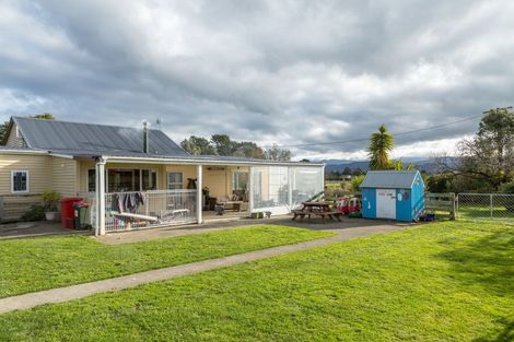 Photo of property in 30 Dorset Road, Parkvale, Carterton, 5792