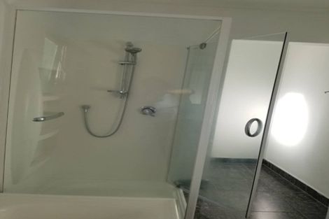 Photo of property in 18 Berkley Avenue, Hillcrest, Hamilton, 3216