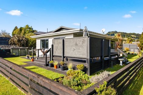 Photo of property in 15 Taumarunui Street, Taumarunui, 3920