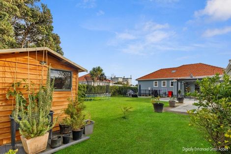 Photo of property in 6 Gunn Street, Gonville, Whanganui, 4501