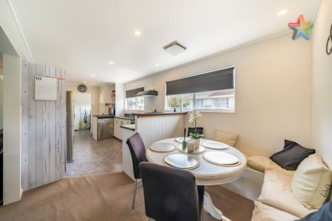 Photo of property in 5 Harvard Grove, Totara Park, Upper Hutt, 5018