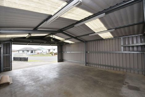 Photo of property in 15 Mavora Place, Heidelberg, Invercargill, 9812