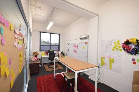 Photo of property in 9c Union Street, Winton, 9720