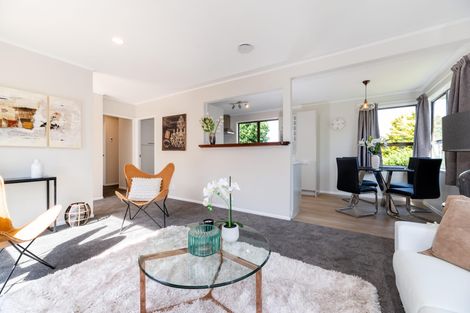 Photo of property in 18 Catkin Crescent, Papatoetoe, Auckland, 2025