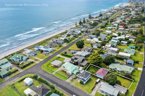 Photo of property in 27 Dillon Street, Waihi Beach, 3611