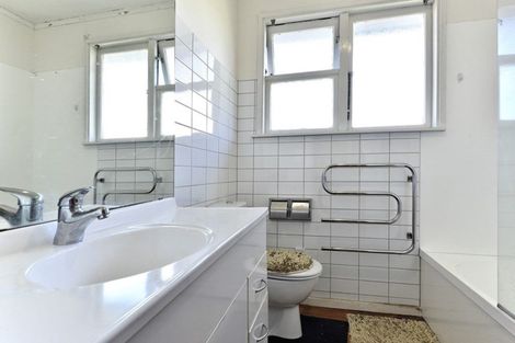 Photo of property in 9 Hedley Road, Wesley, Auckland, 1041