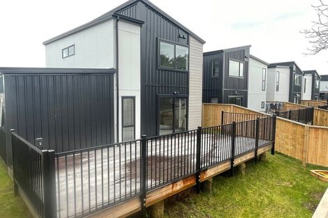 Photo of property in 76 Jacks Landing Drive, Hamilton Lake, Hamilton, 3204