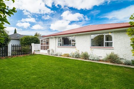 Photo of property in 408 Main North Road, Redwood, Christchurch, 8051