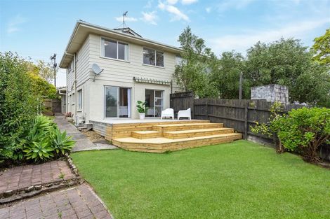 Photo of property in 1/50a Target Road, Totara Vale, Auckland, 0629