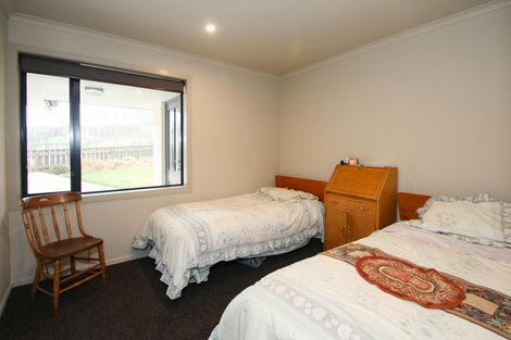 Photo of property in 18 Dove Place, Holmes Hill, Oamaru, 9401