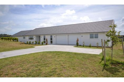 Photo of property in 4 Fernbird Grove, Kerikeri, 0294