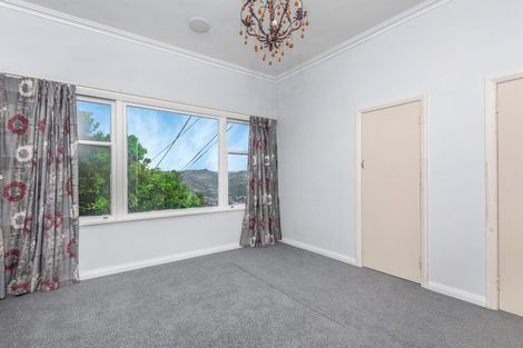 Photo of property in 27 Chesterton Street, Johnsonville, Wellington, 6037