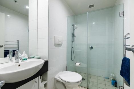 Photo of property in Sanctum Apartment, 10 Ebor Street, Te Aro, Wellington, 6011